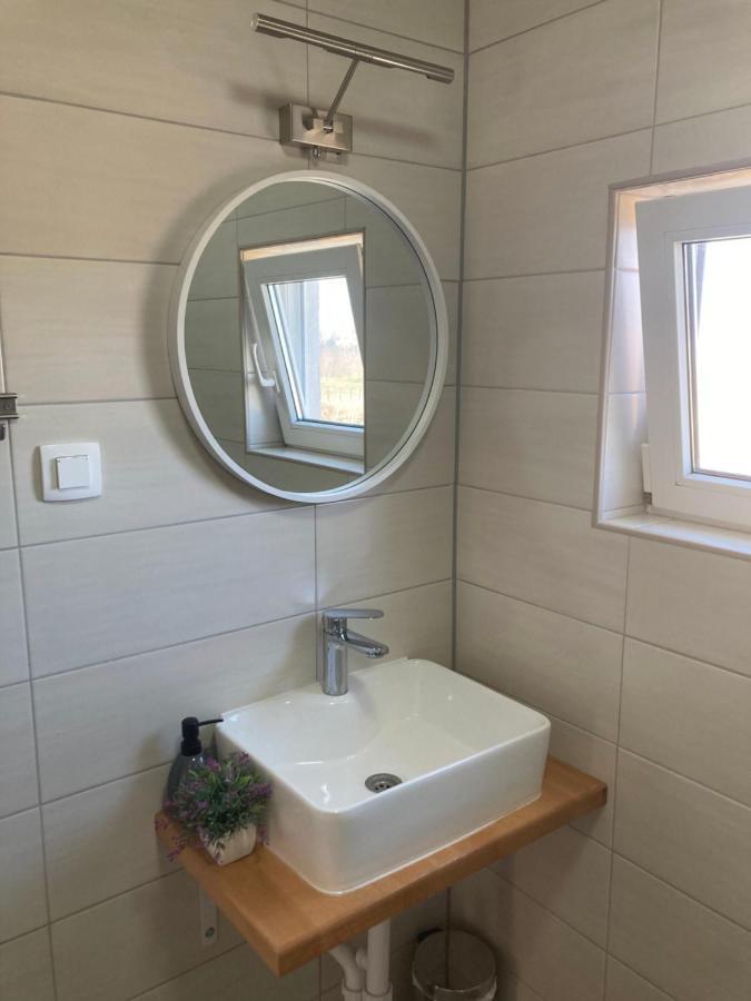 Apartmani Dorijan Vrsi Exterior foto